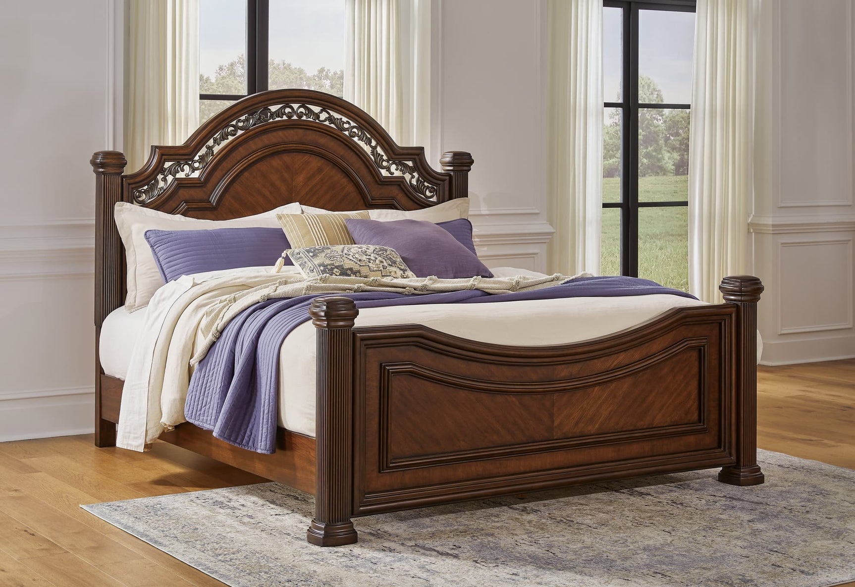 Lavinton Brown Queen Poster Bed front view