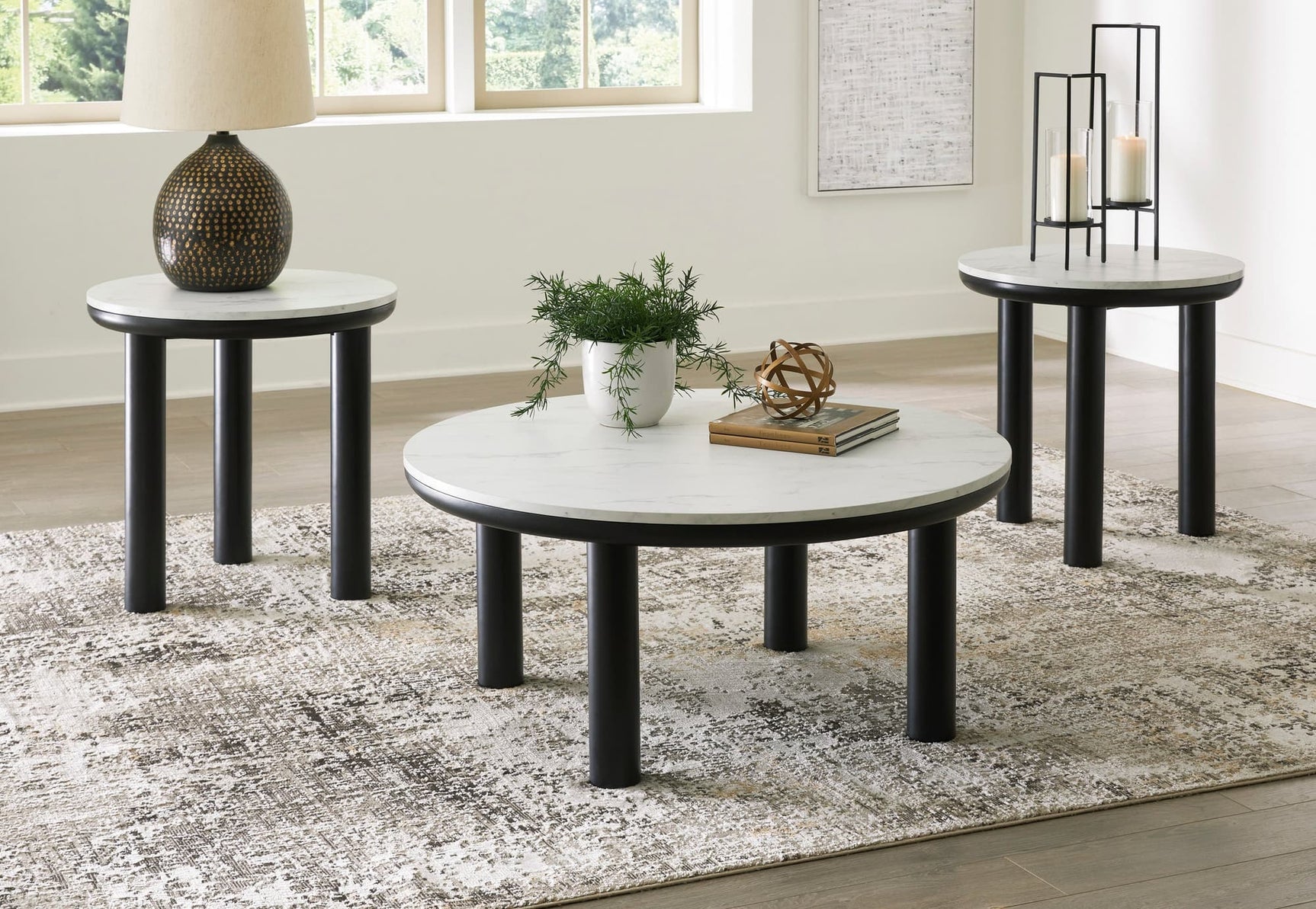Kom black and white occasional coffee table set, front view