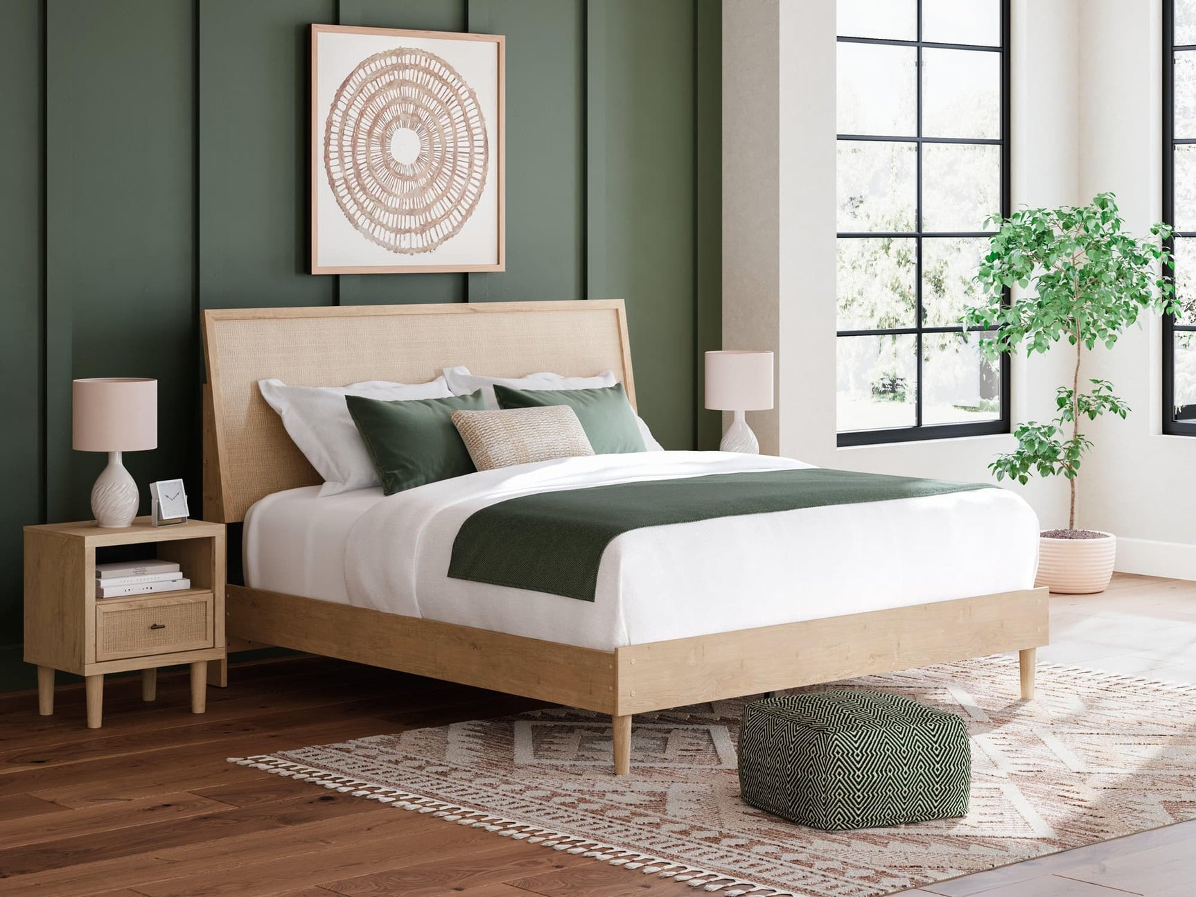 Cielden Two-Tone King Panel Bed front view