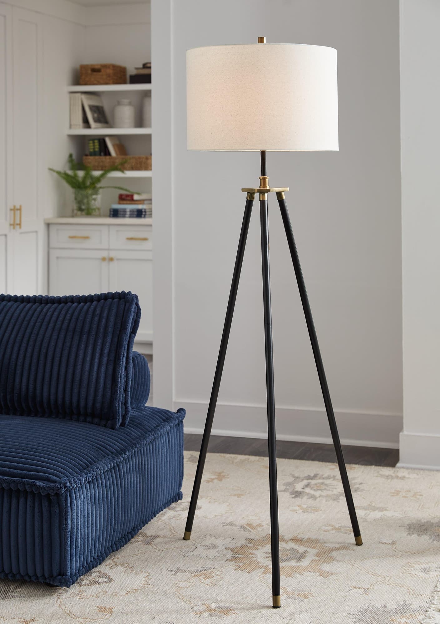 Cashner floor lamp black and gold finish front view