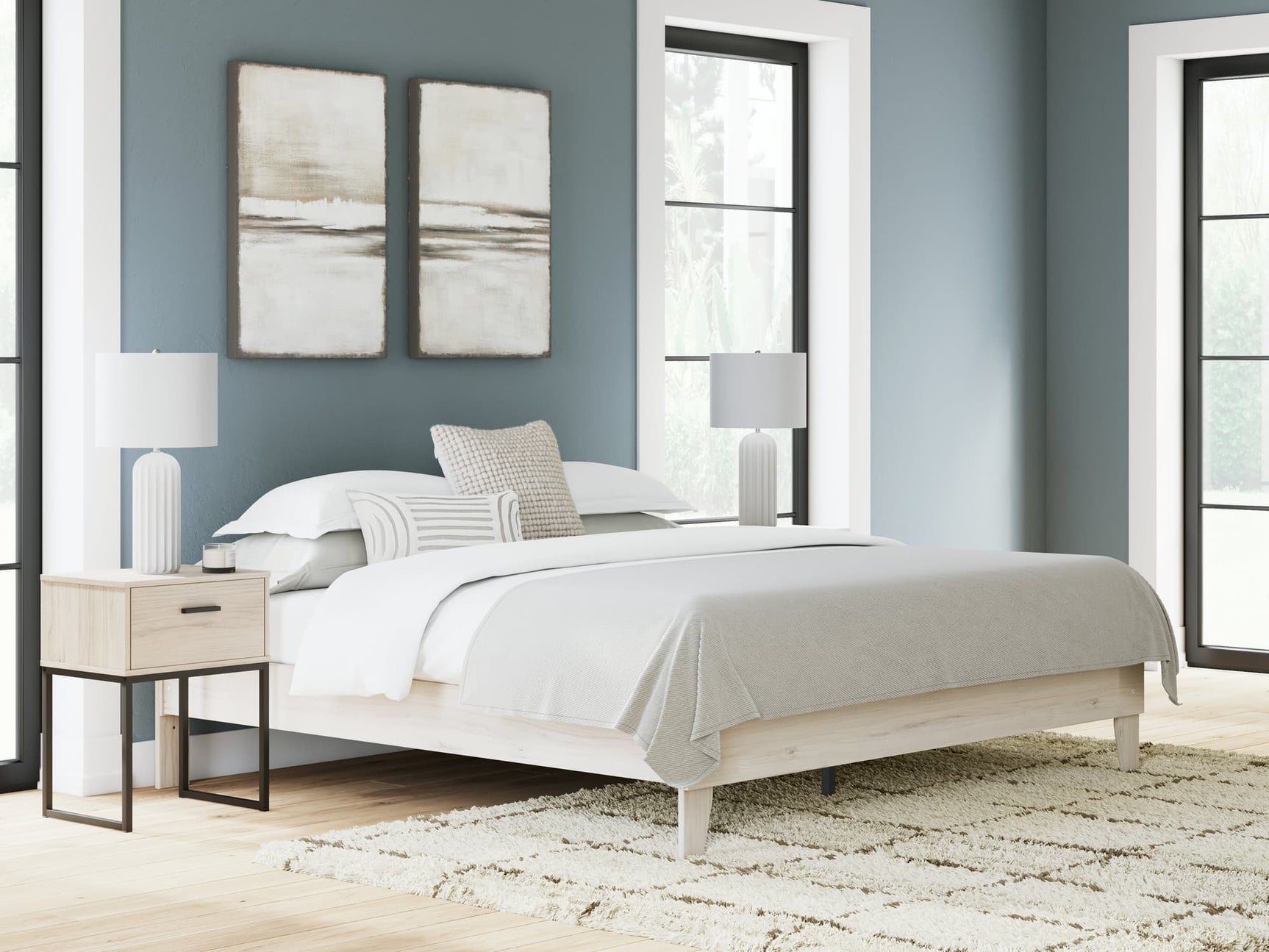 Socalle Light Natural King Platform Bed front view