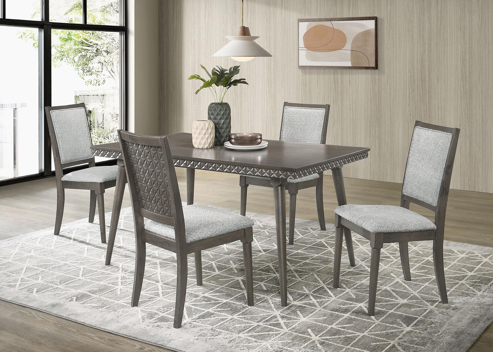 Onslow dining table showing leg design