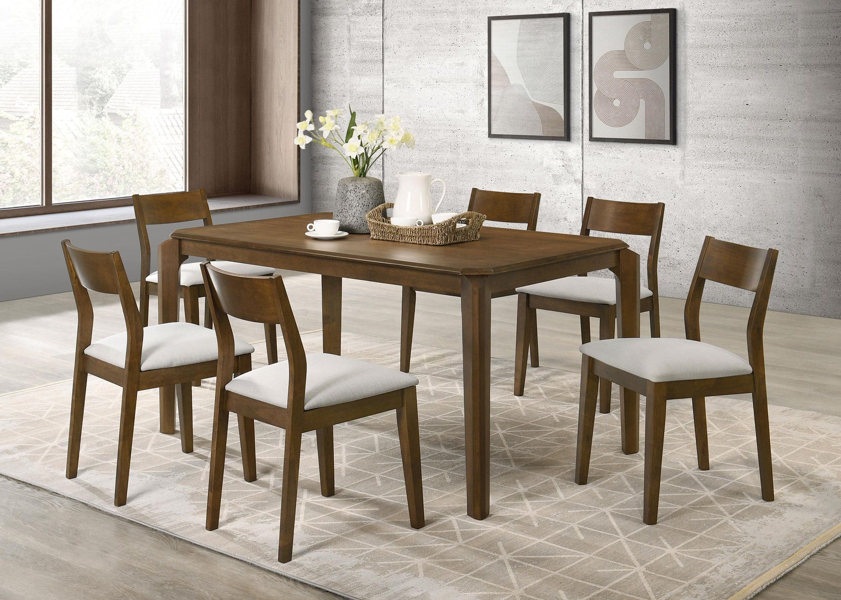 Almonte dining table edge profile