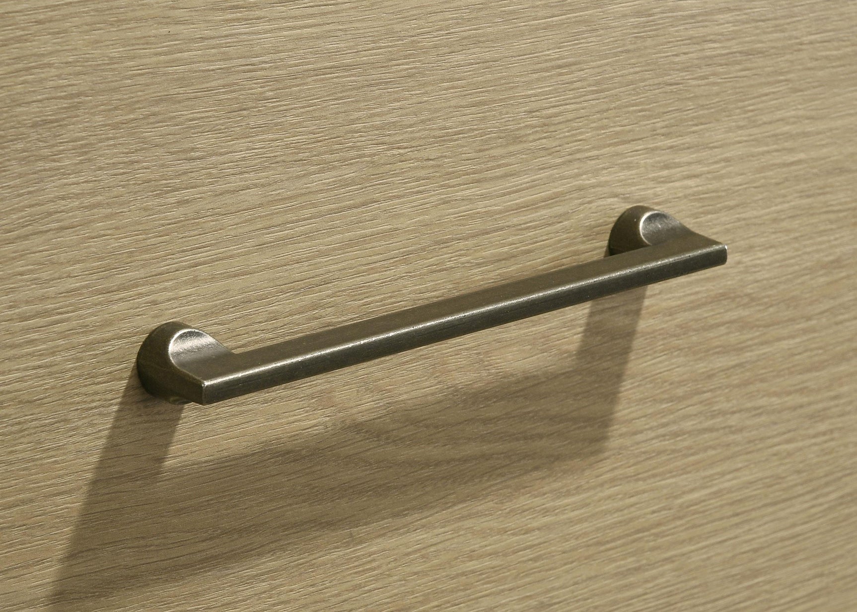 Metal ball-bearing drawer glides detail