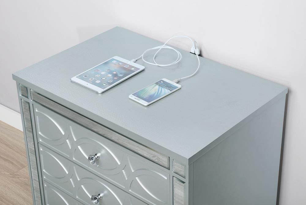 Gunnison nightstand showing drawers open with felt lining