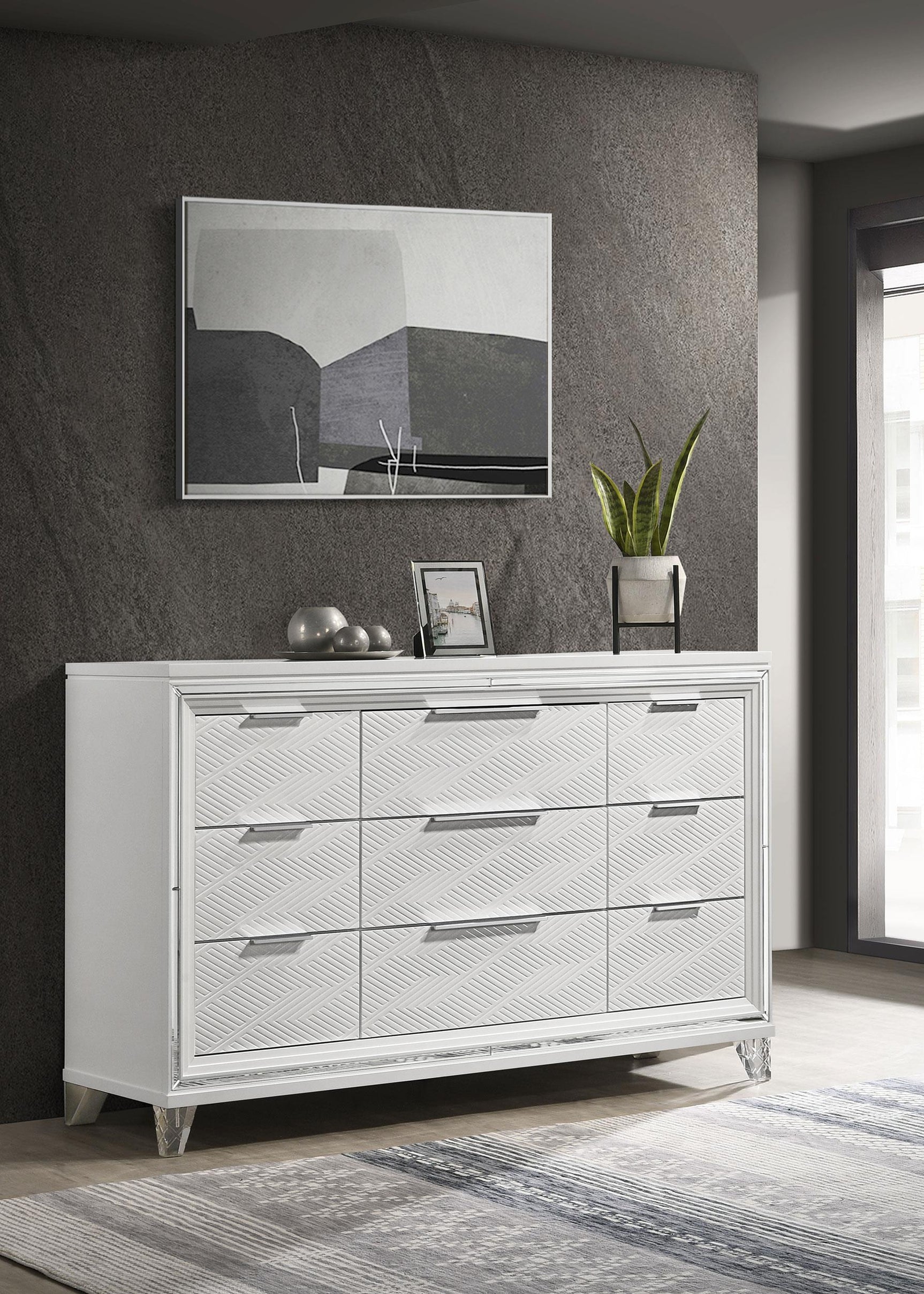 Marmore dresser drawer detail