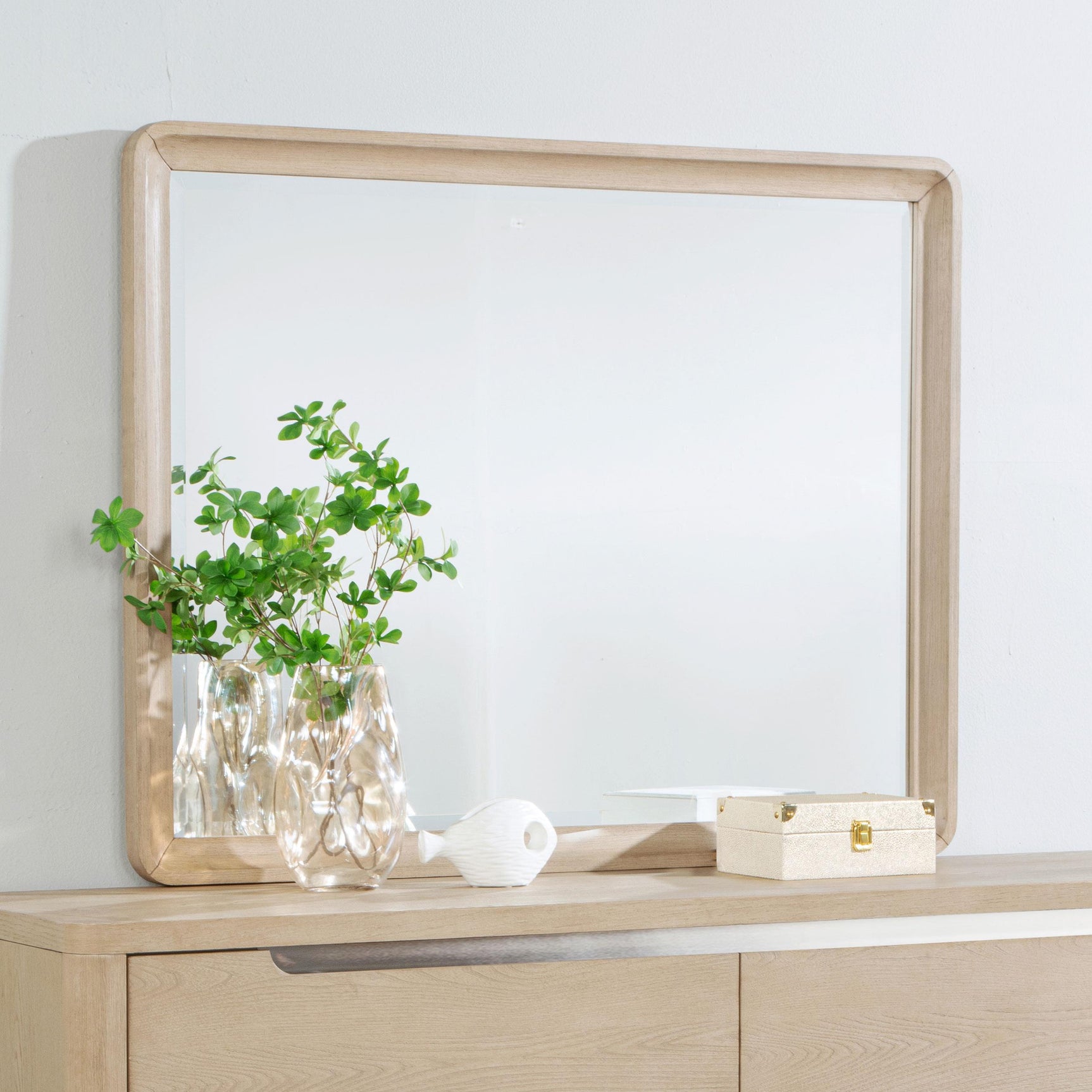Detail of Ladera dresser mirror frame edging
