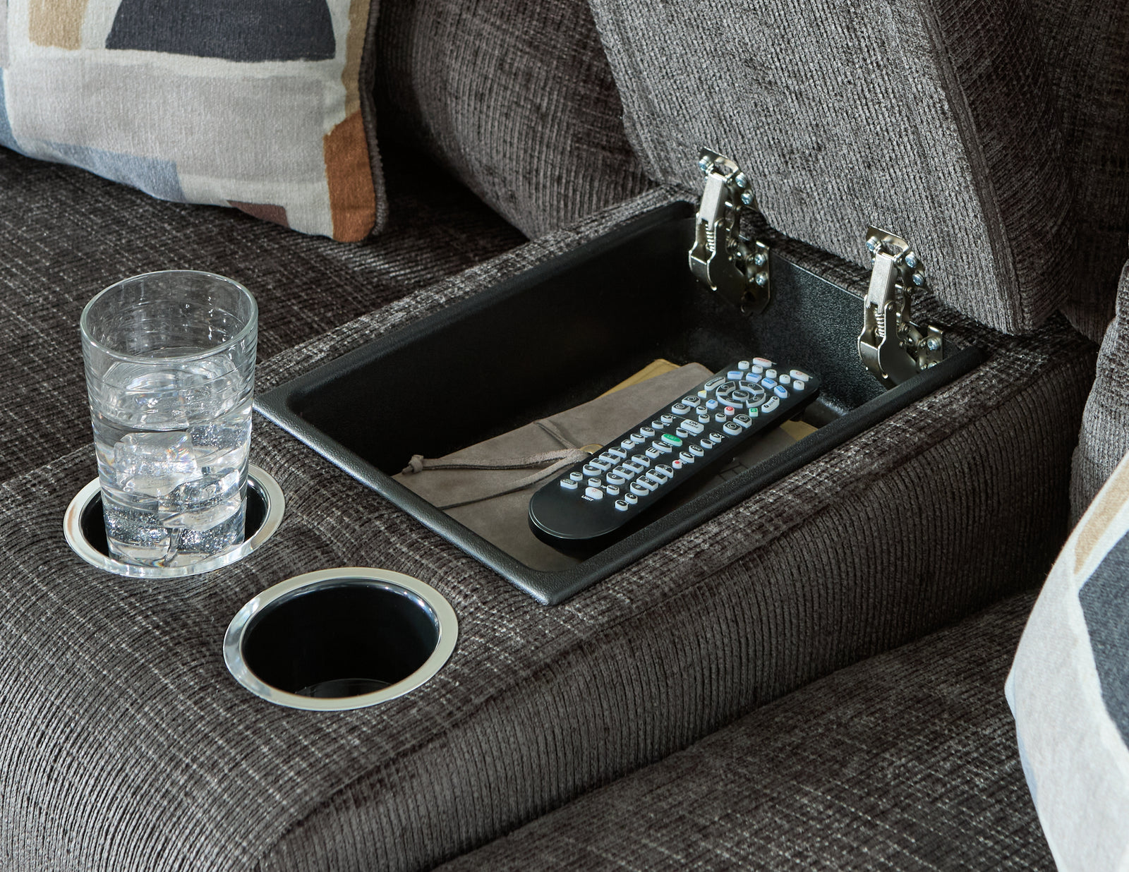 Kanlow Dusk Sofa and Loveseat