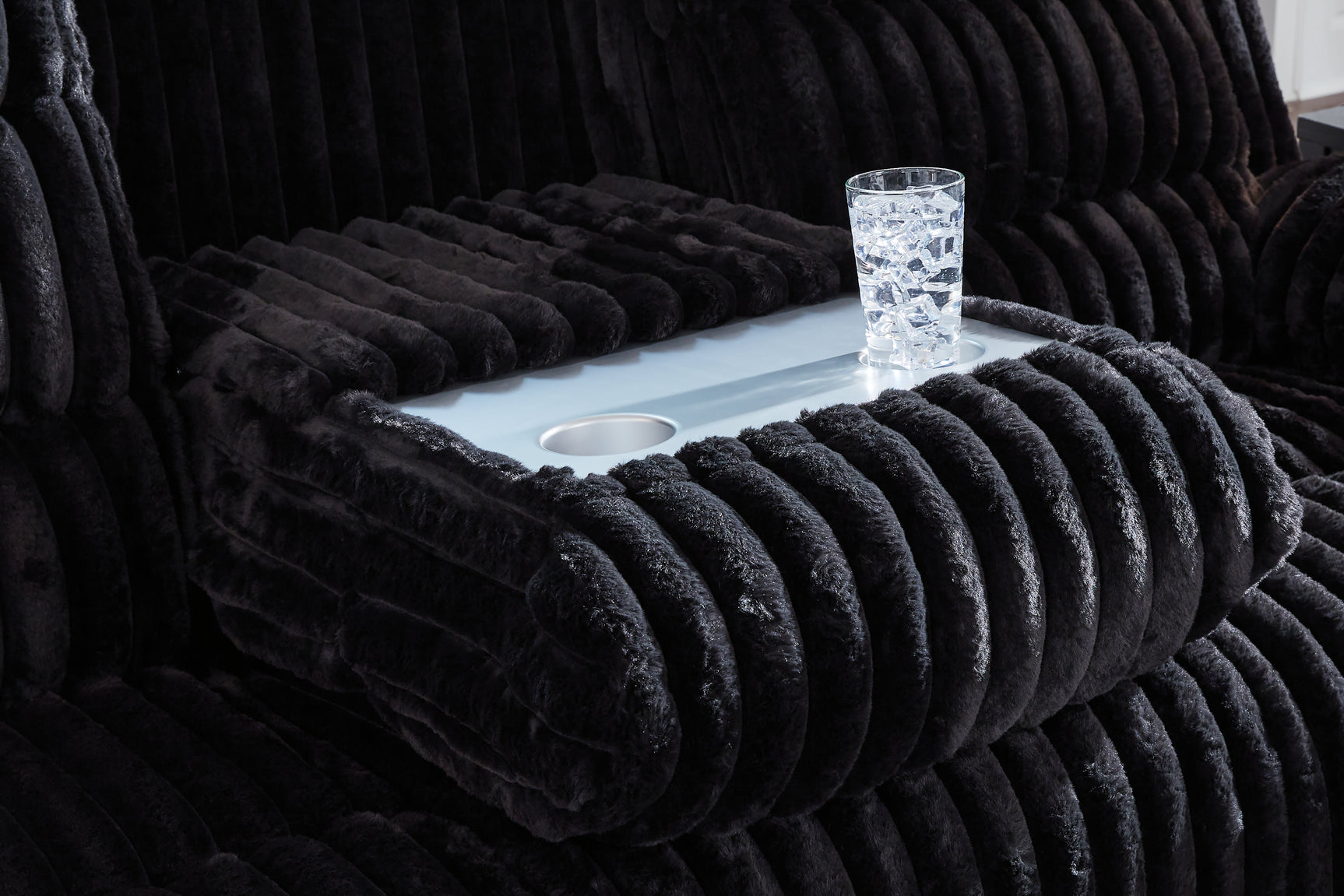 Close-up of drop-down table on Rhine Falls sofa