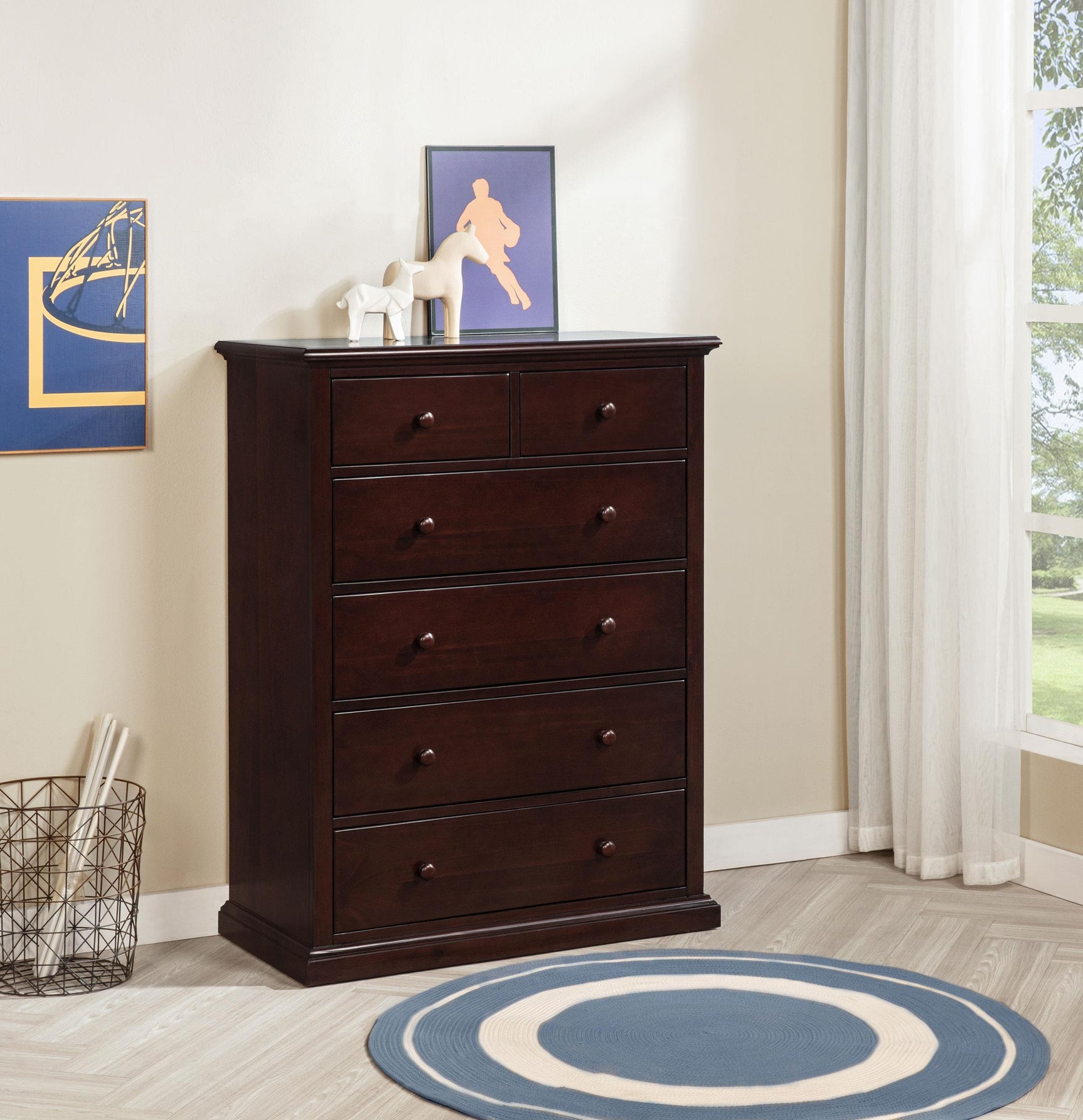 Side view of Sumerlin 6-drawer chest of drawers cappuccino finish