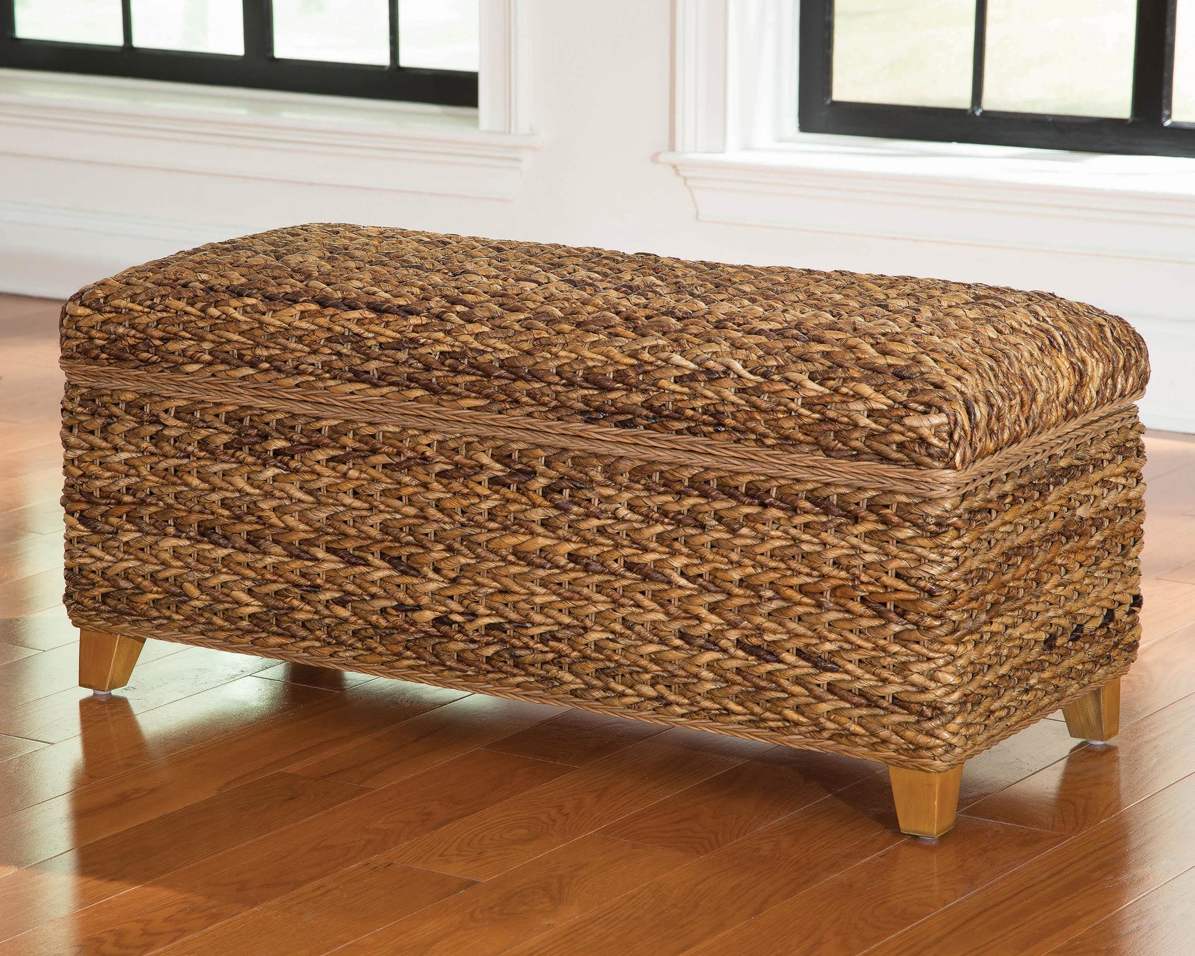 Laughton Queen Hand-Woven Banana Leaf Bed Amber - close-up of woven banana leaf