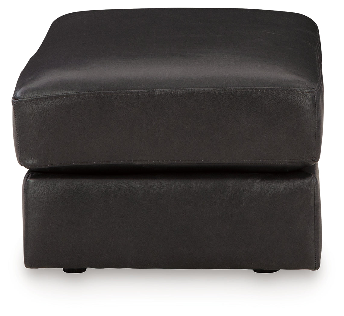 Amiata Onyx Chair angled side view