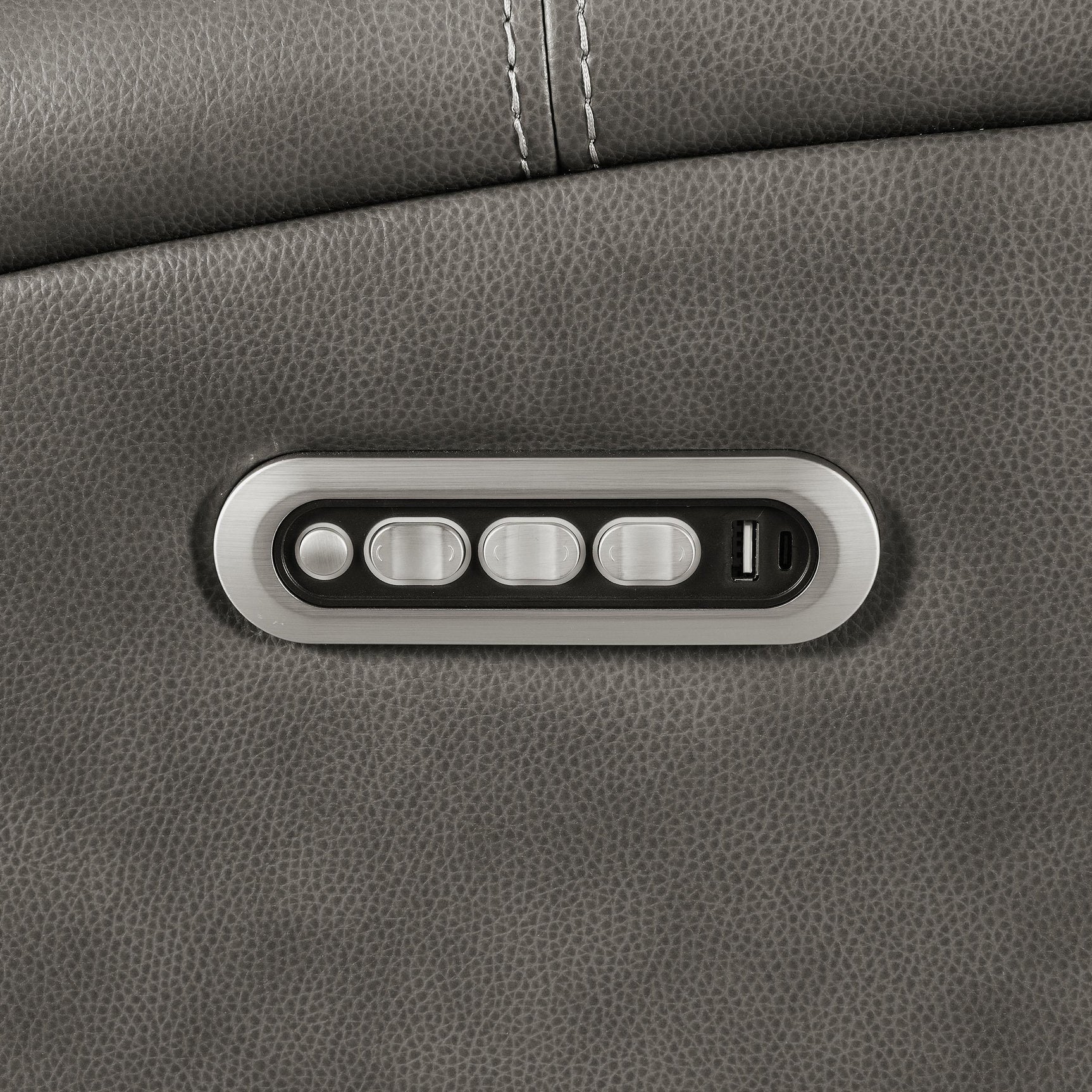 Set displaying triple reclining positions