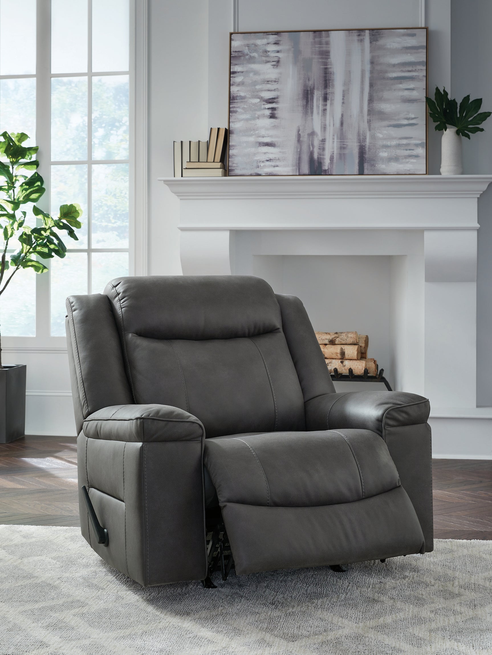 Open position side view of Status Check Shadow recliner