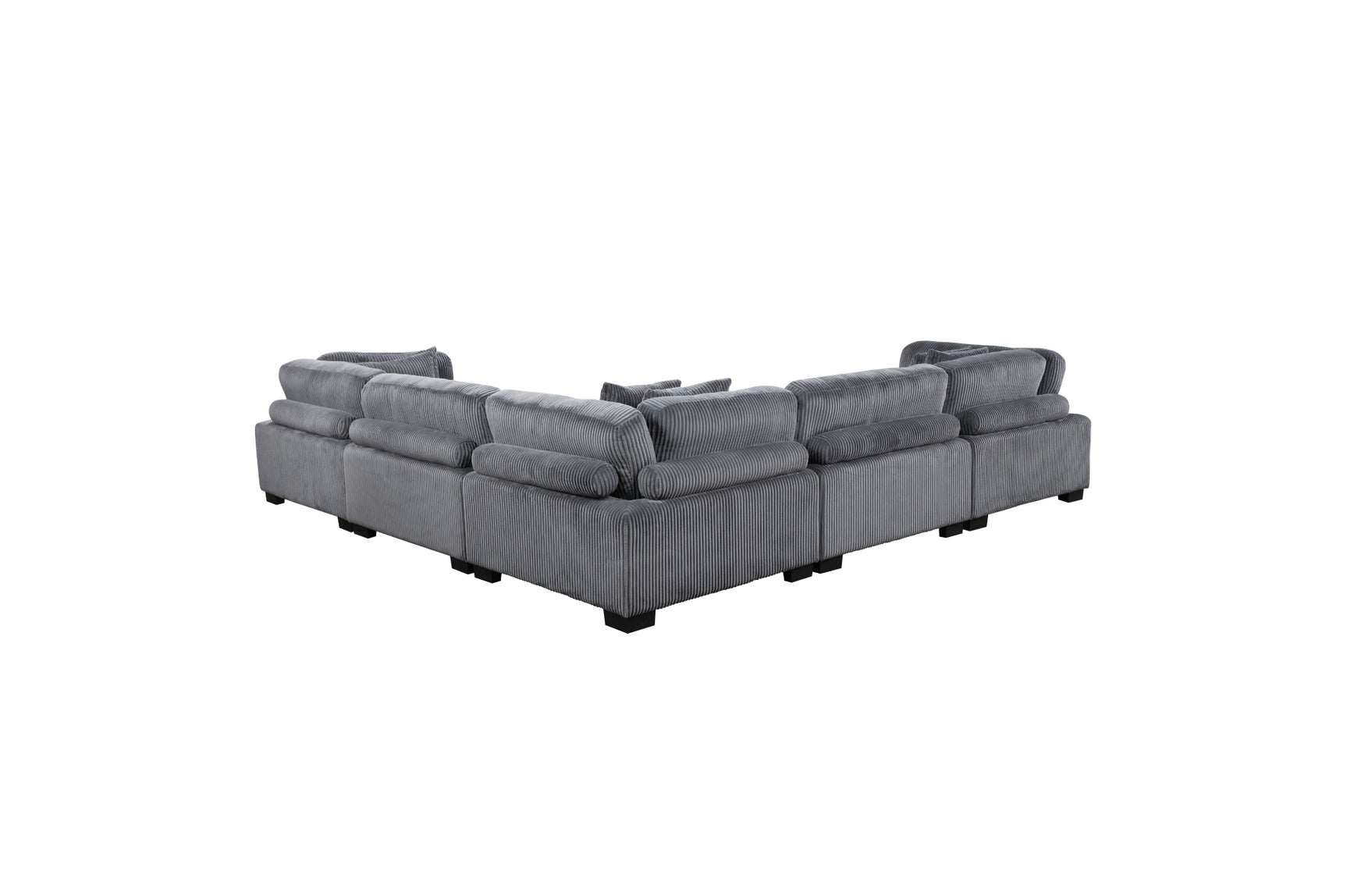 Room setting with Traverse Gray sectional sofa