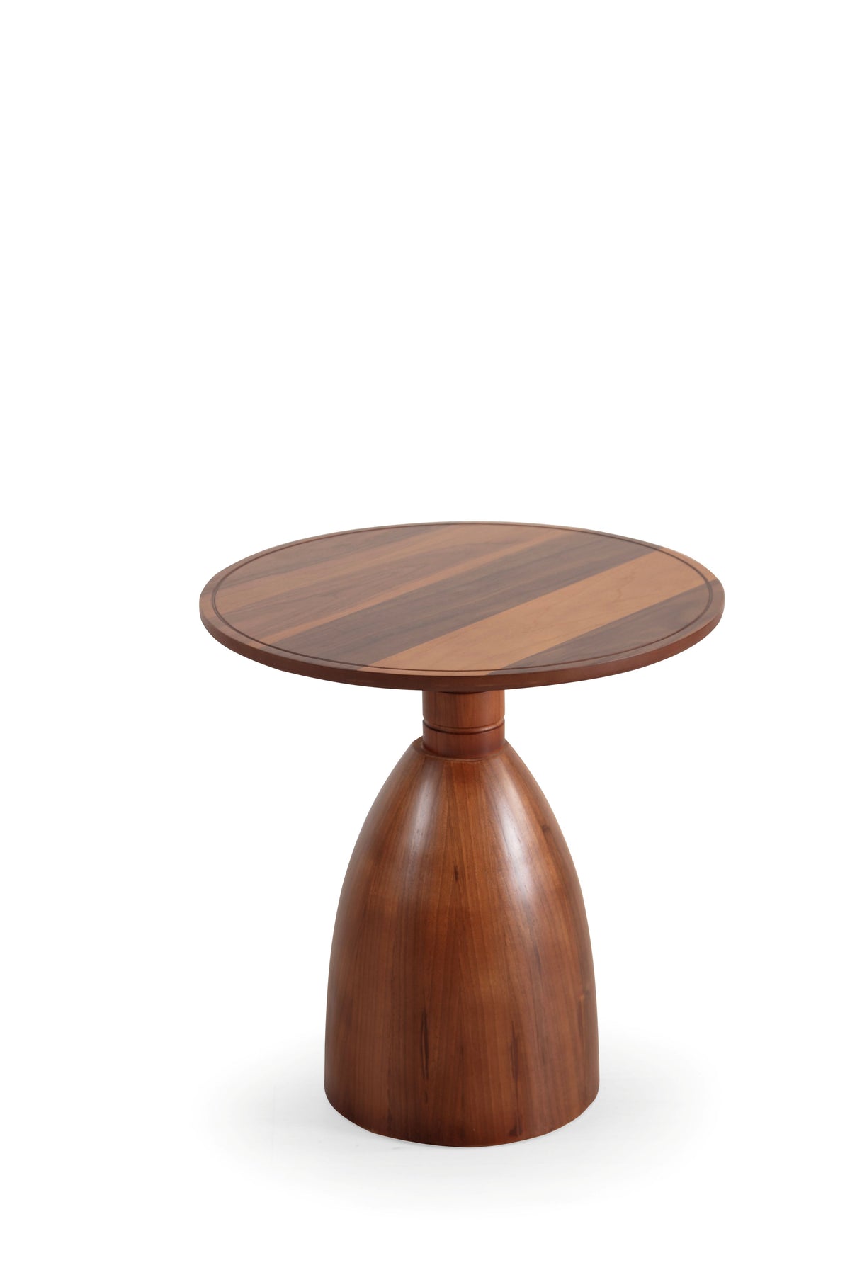 Pomela Walnut 2-piece coffee table set, corner table positioning