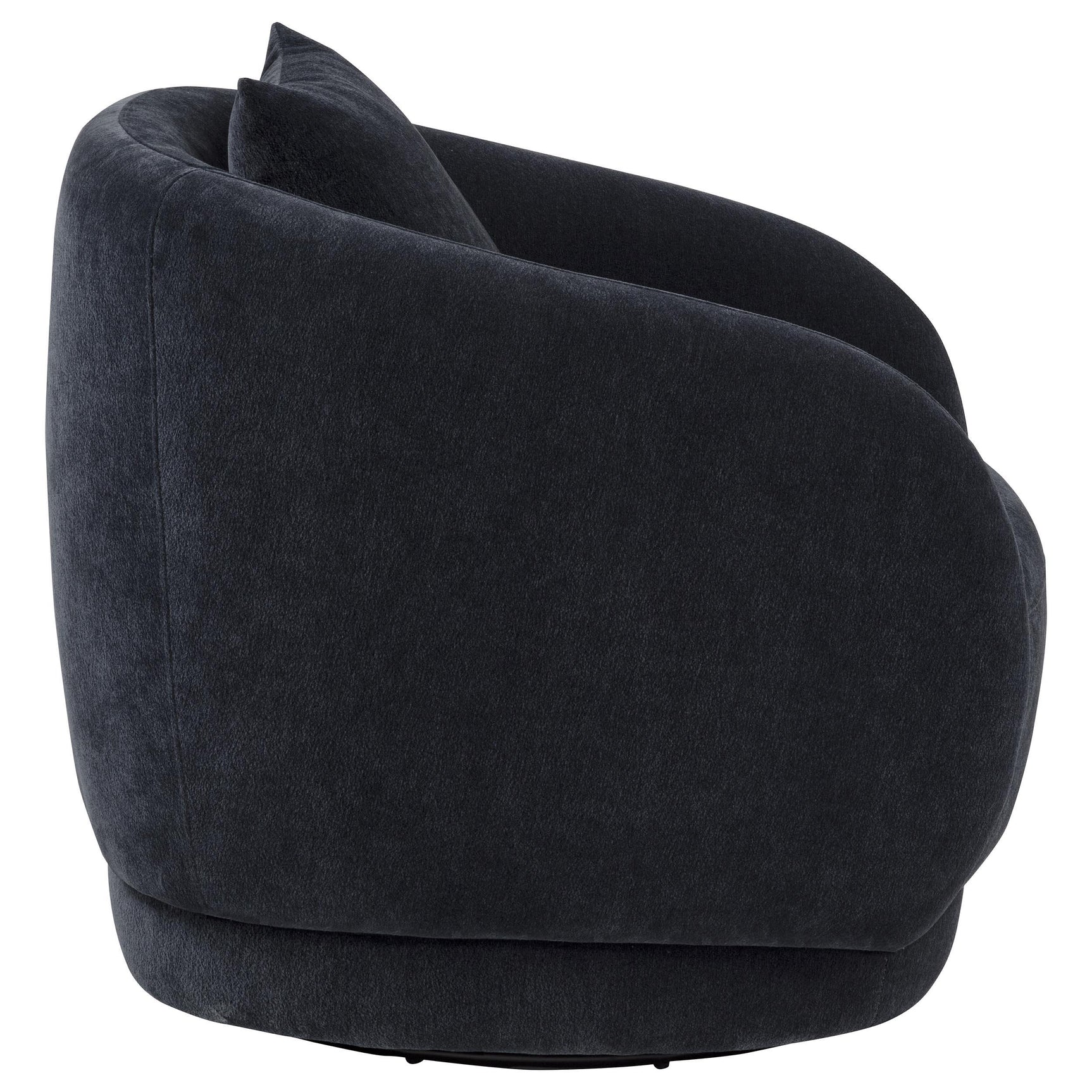 Arnaud chair seat depth and cushion detail