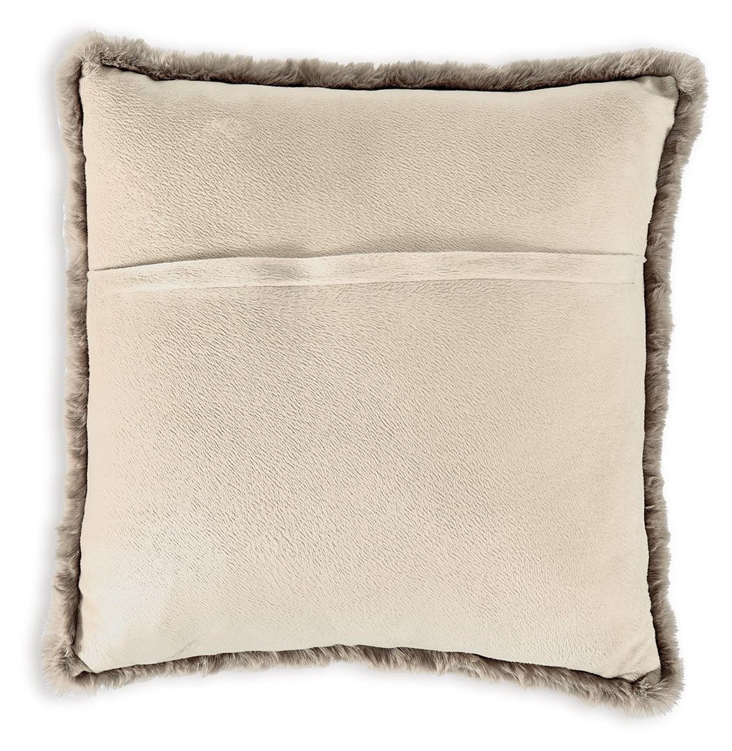 Gariland Taupe Pillow close-up of zipper closure