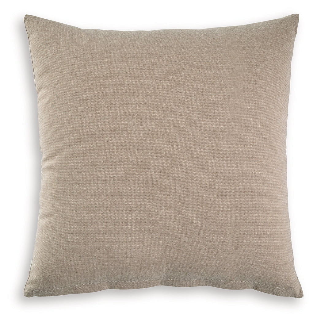 Close-up of zipper closure on Cortlen pillow