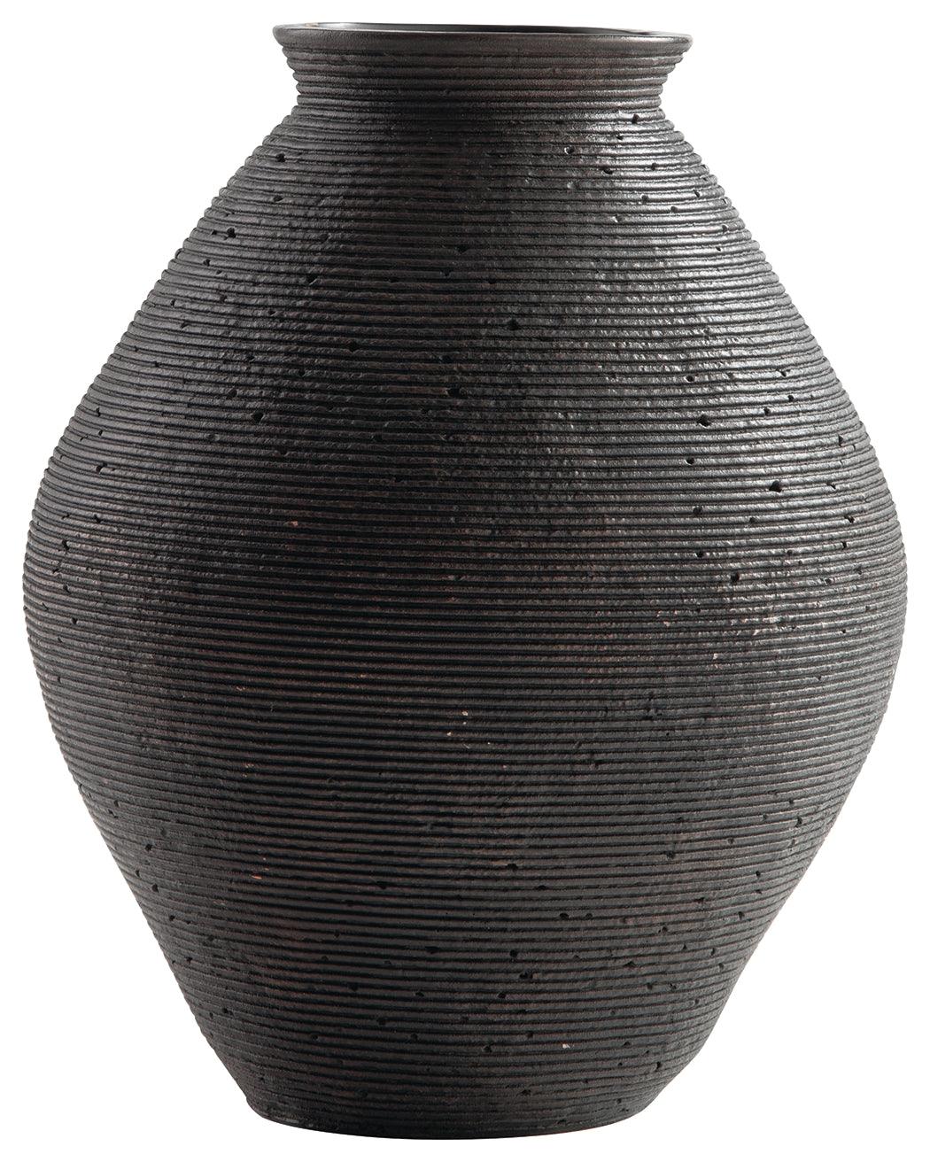 Hannela vase detailed side angle showing ribbed texture