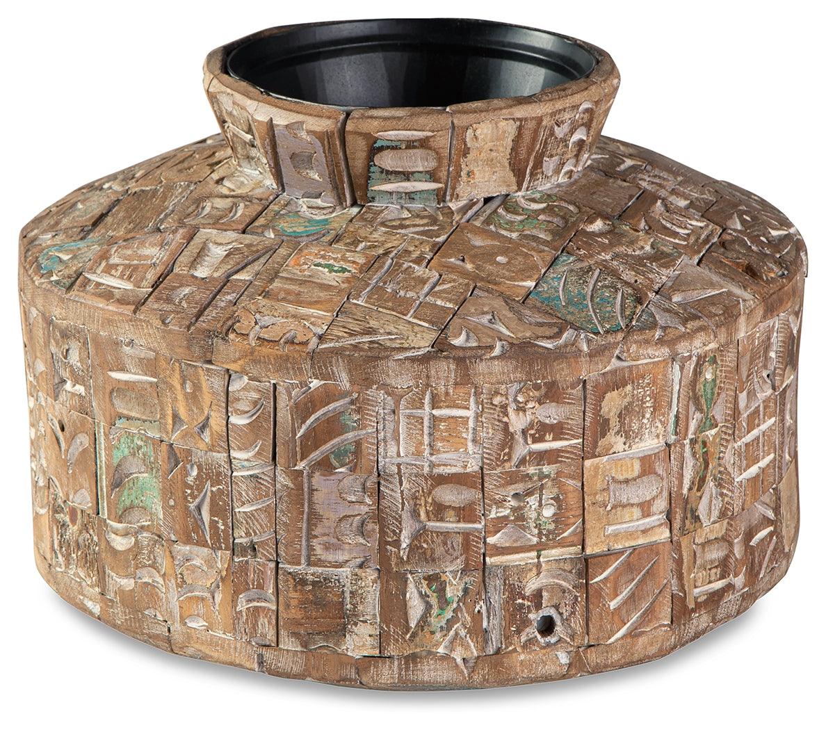 Meltland Natural Black Vase side angle