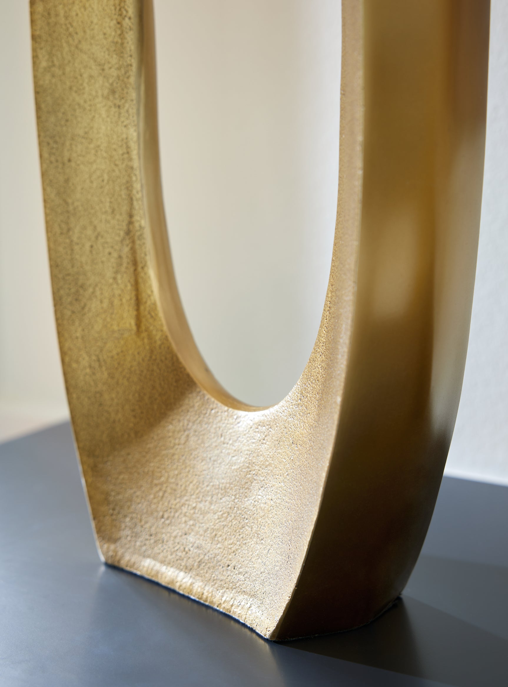 Lawtonville vase angled side view