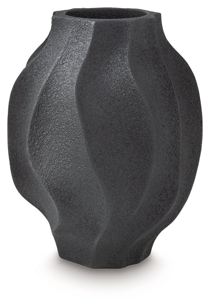 Judworth Matte Black Vase profile view