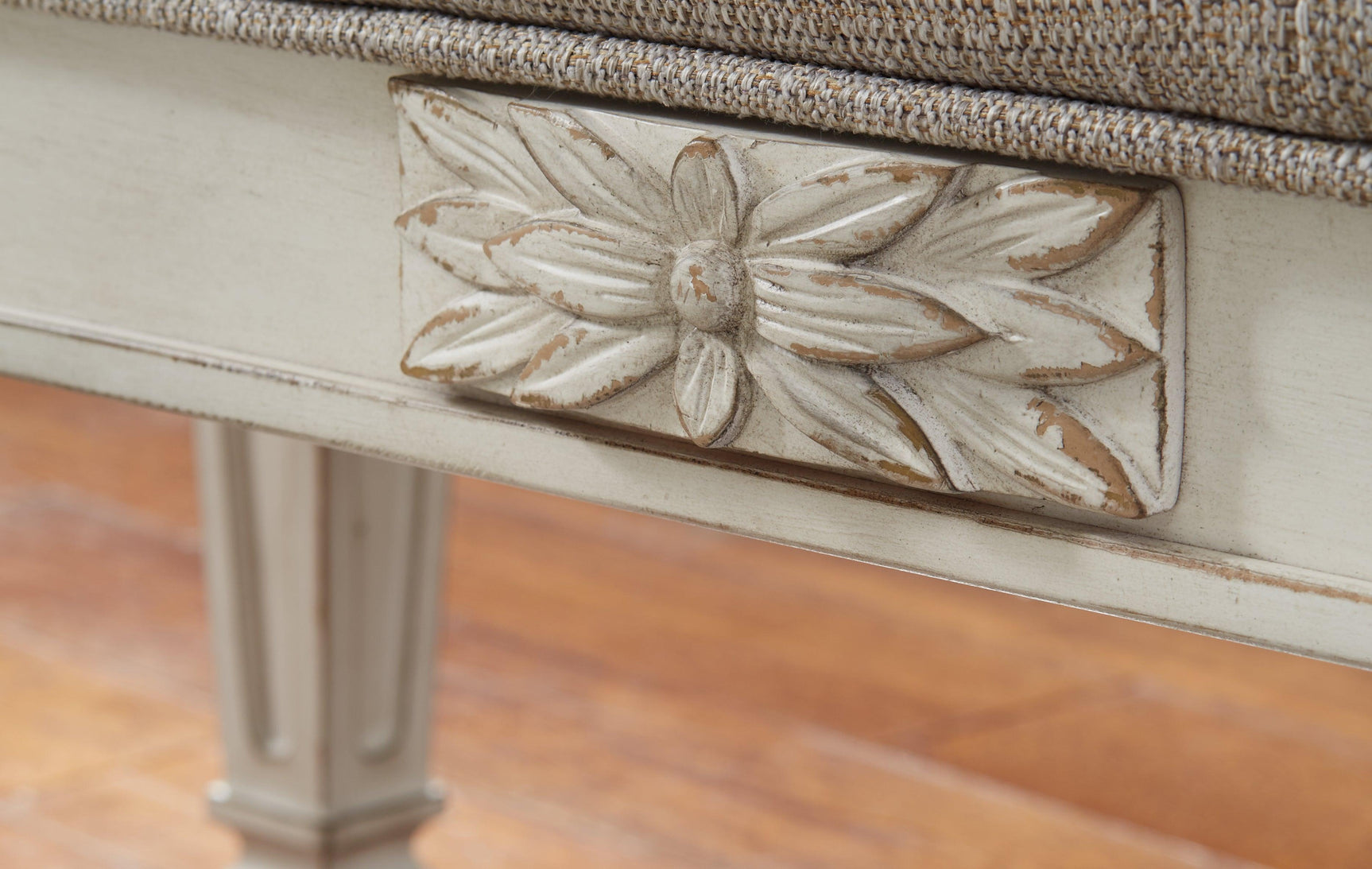 Realyn Antique White Accent Bench floral applique close-up