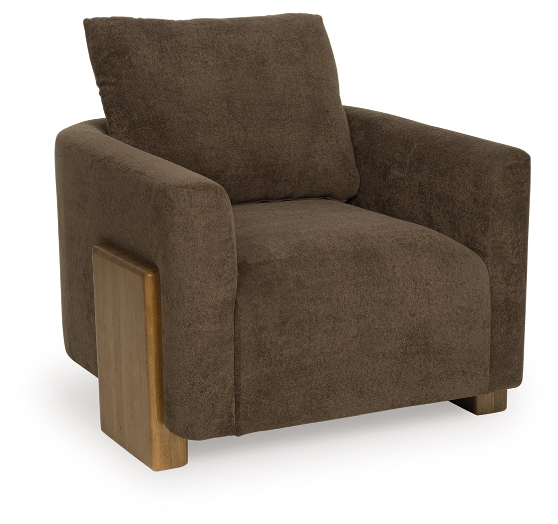 Front view of Dairlett Brown Accent Chair