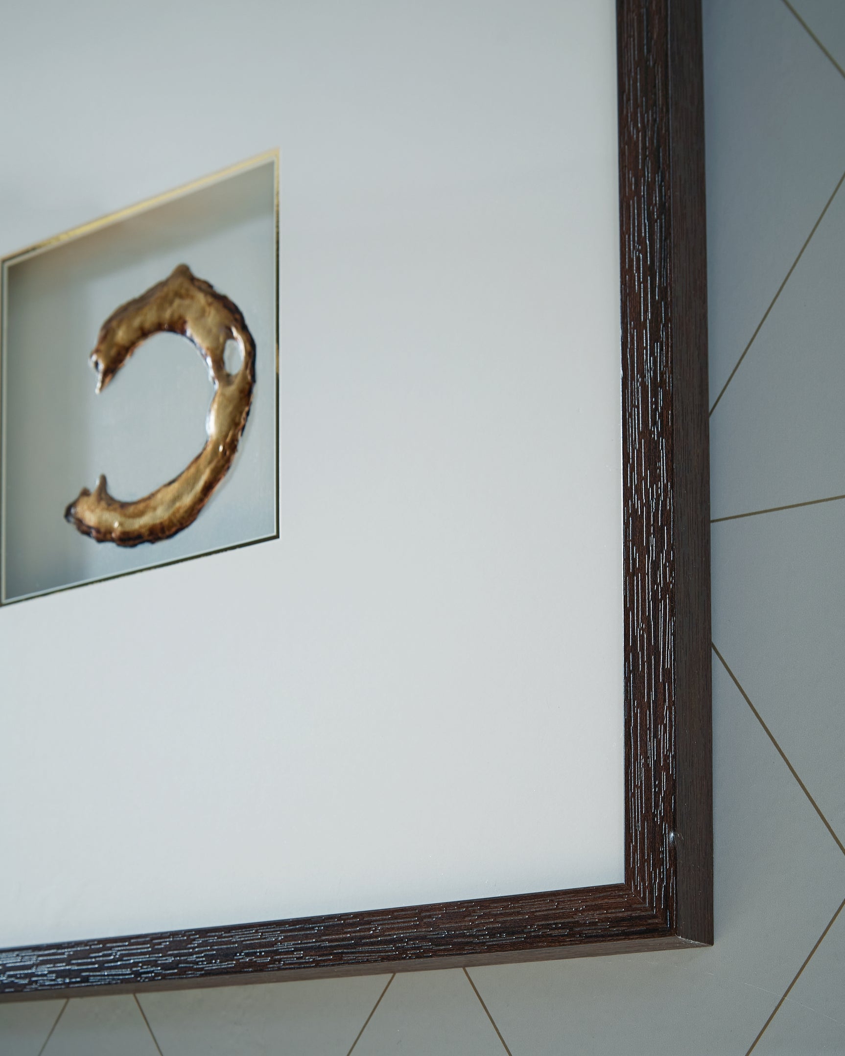 Dallbourne abstract white and gold wall art set with dark brown frames