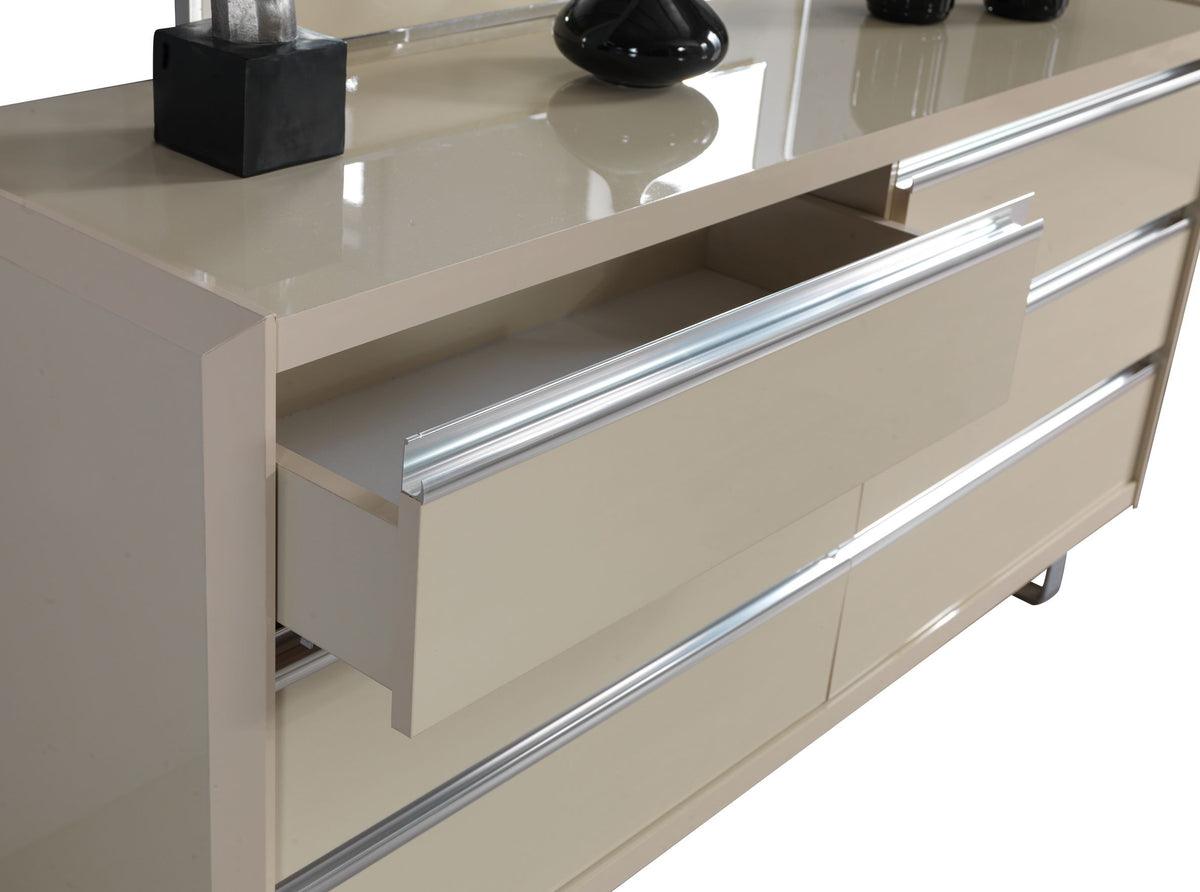 main view of Hailey Cream High Gloss Lacquer 4-Piece Queen Bedroom Set bed