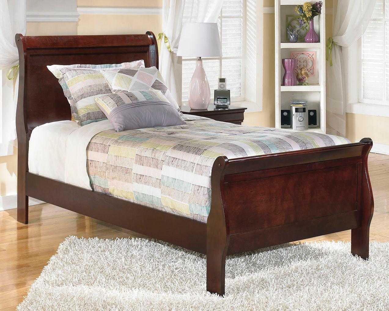 Alisdair Dark Brown Twin Sleigh Bed side angle