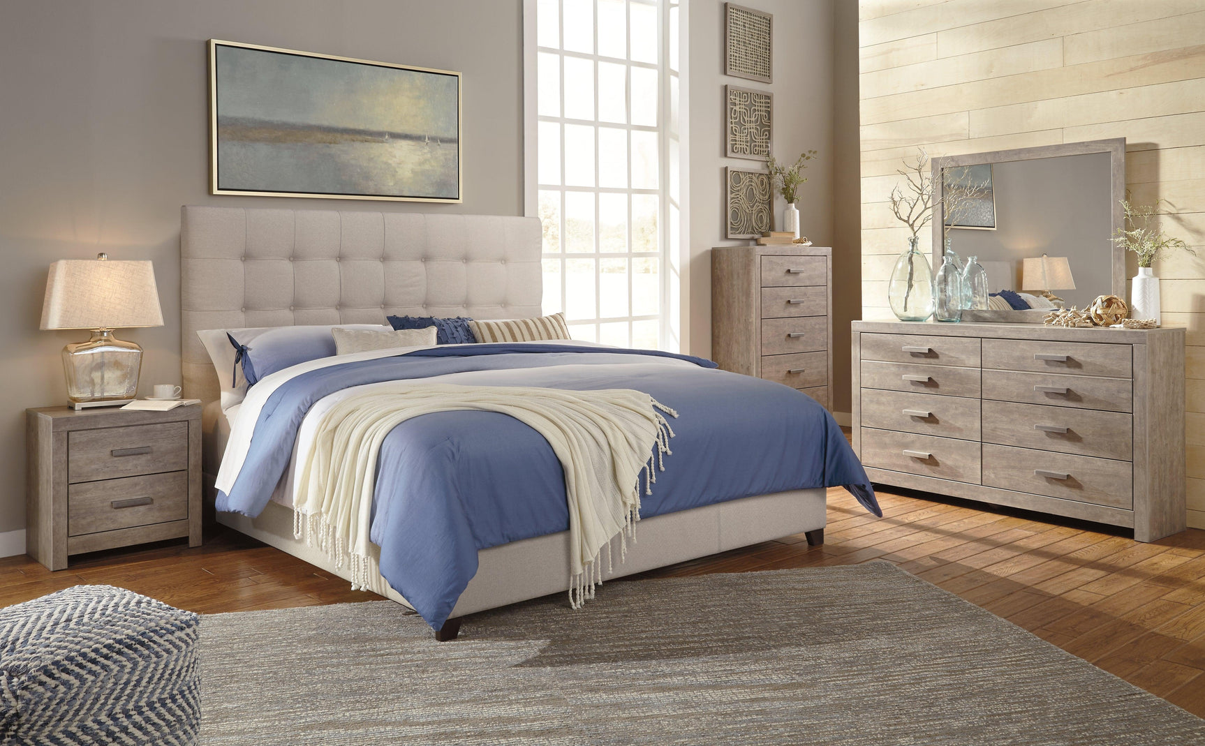 Dolante Upholstered Bed side view