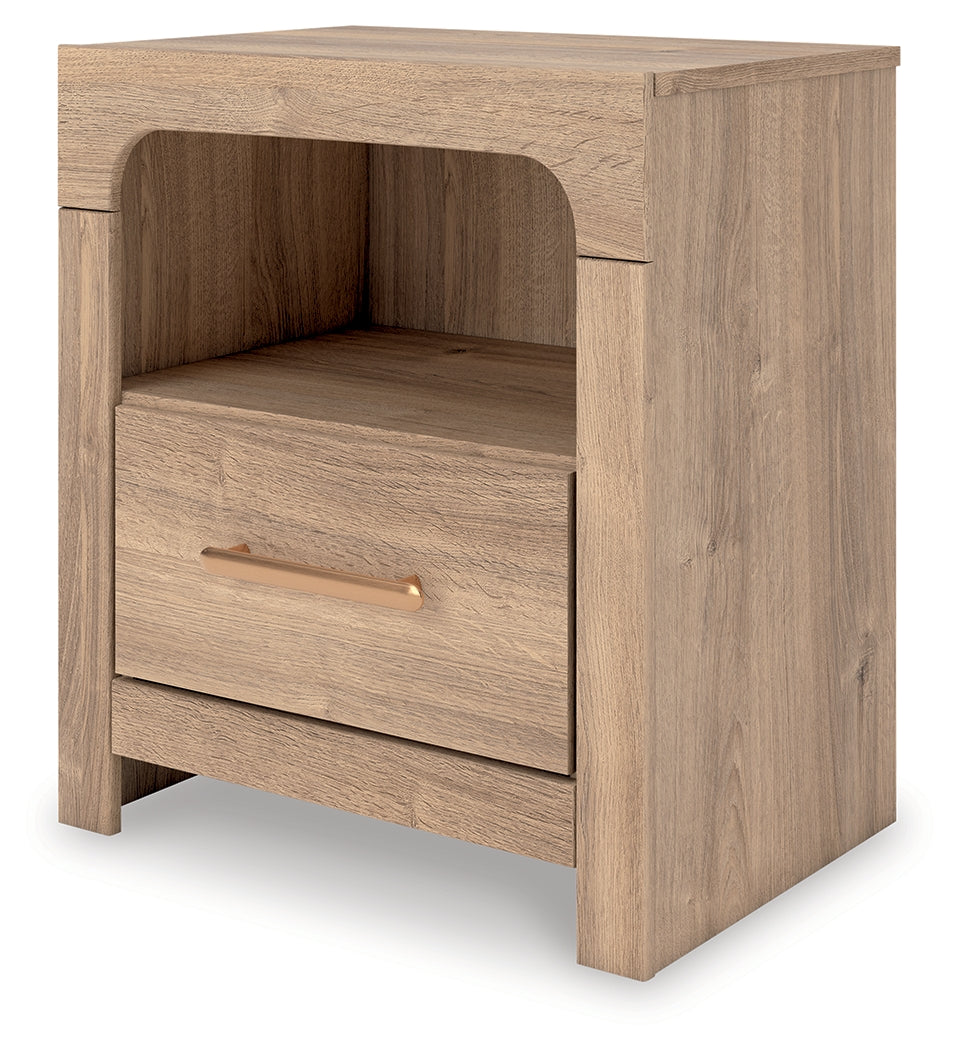 Angled view highlighting curved inner corners