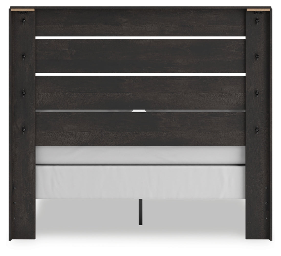 Back view of Hollivern Queen Panel Bed