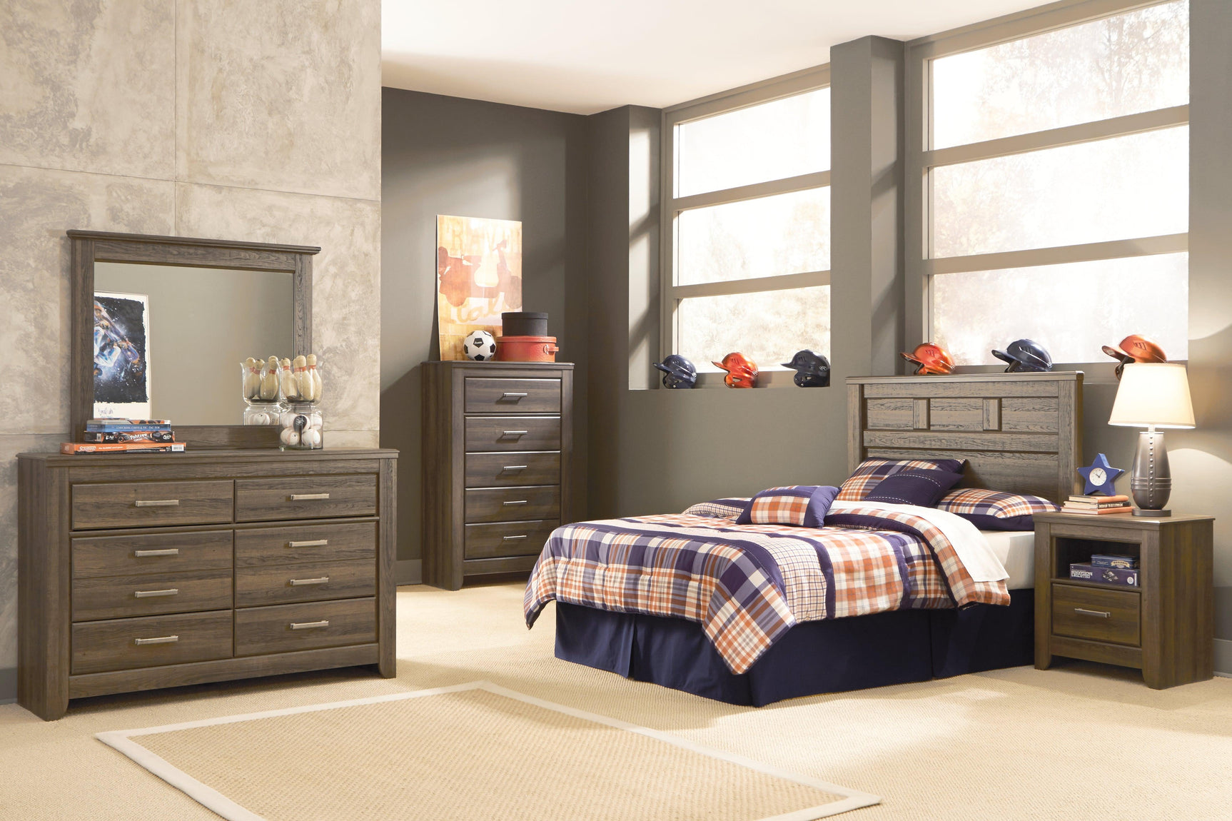 Juararo Chest in bedroom setting