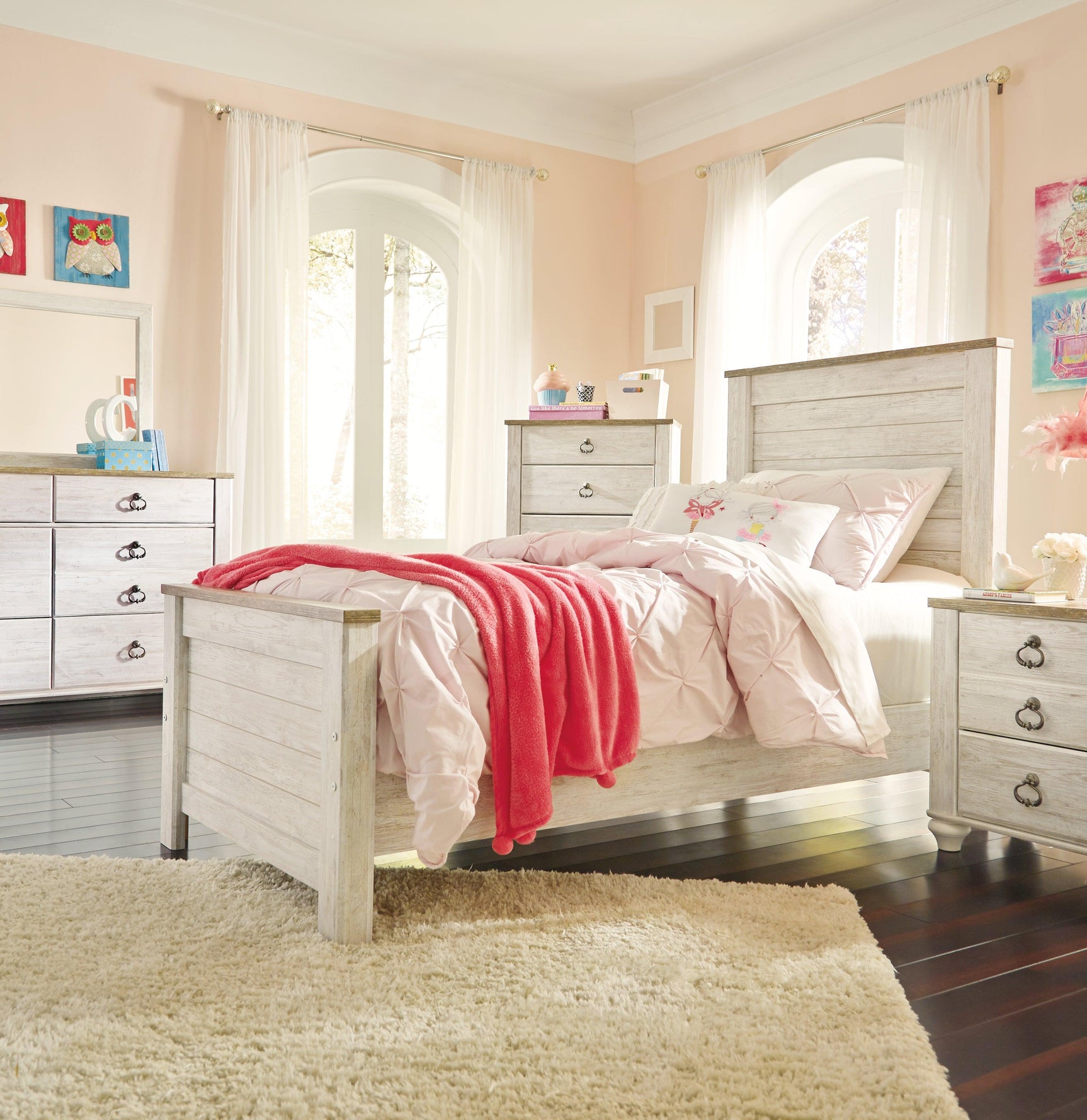 Willowton Whitewash Full Panel Bed styled in bedroom