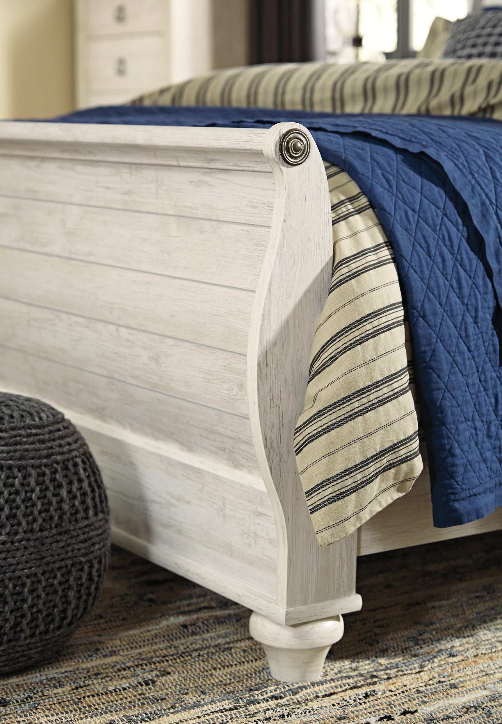 Willowton Whitewash King Sleigh Bed angled corner view