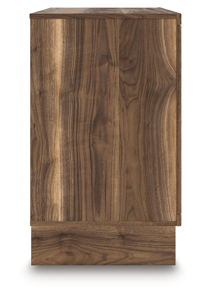 Chirason Brown 6-Drawer Dresser front view