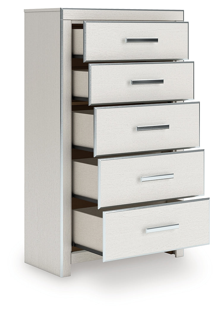 Zuraleus White Chest of Drawers