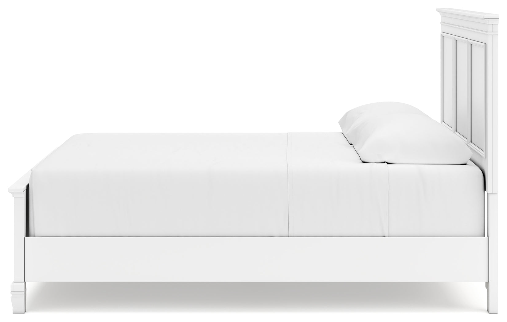 Fortman White King Panel Bed corner detail