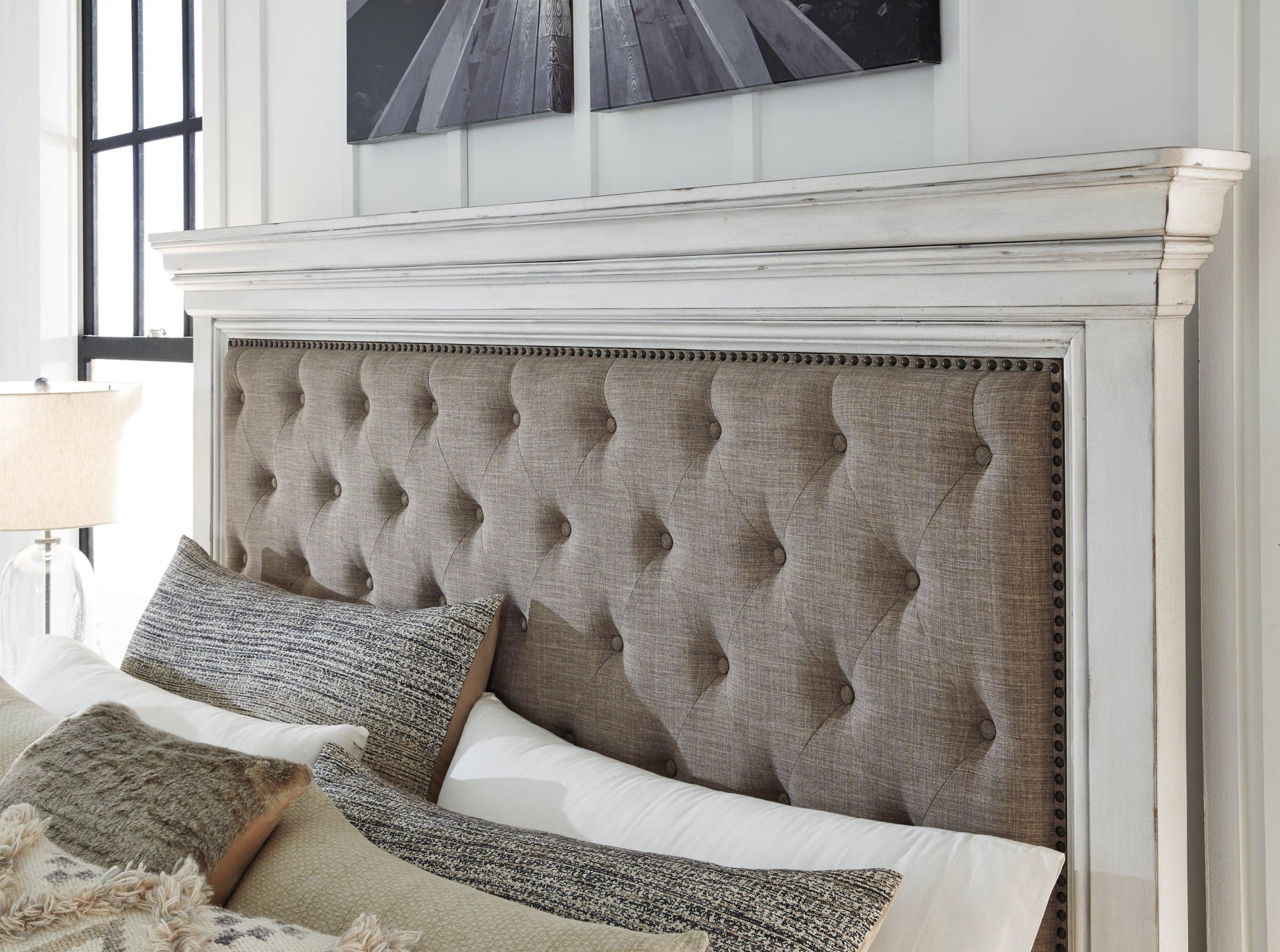 Kanwyn Whitewash King Upholstered Panel Bed Upholstered Headboard Detail