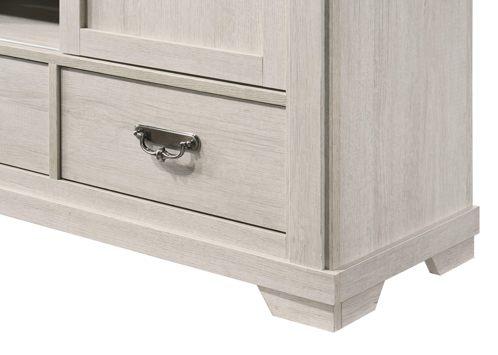Leighton Bed headboard slatted design