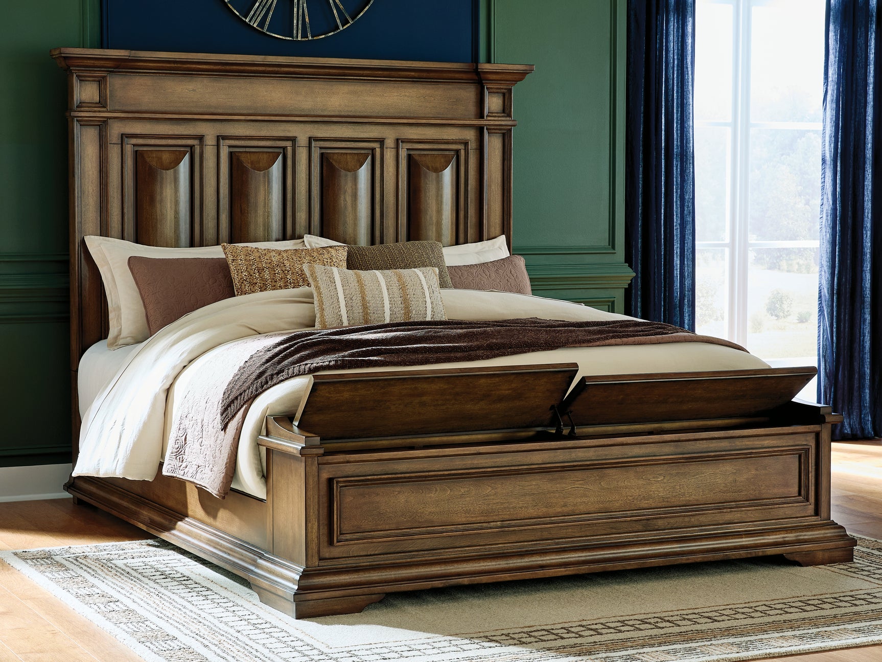Frantanna King Bed angled open storage