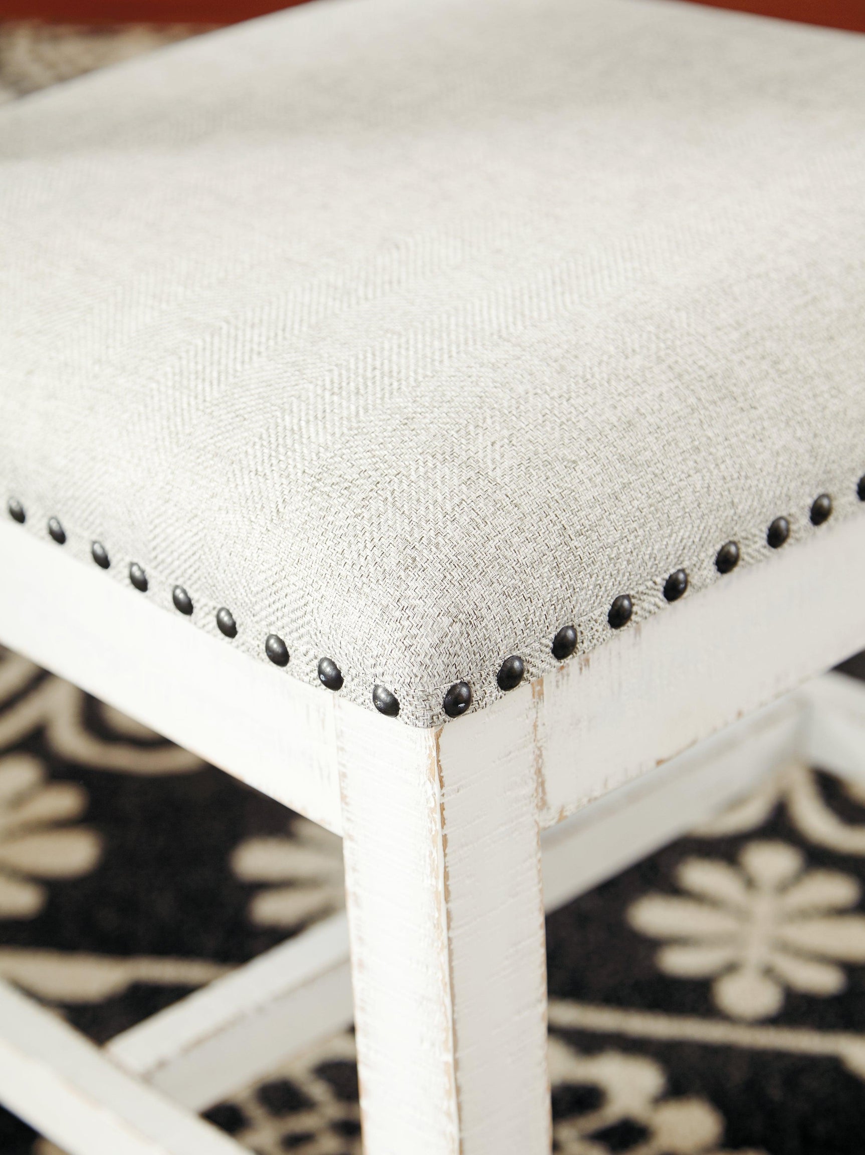 Valebeck chair ladderback design detail