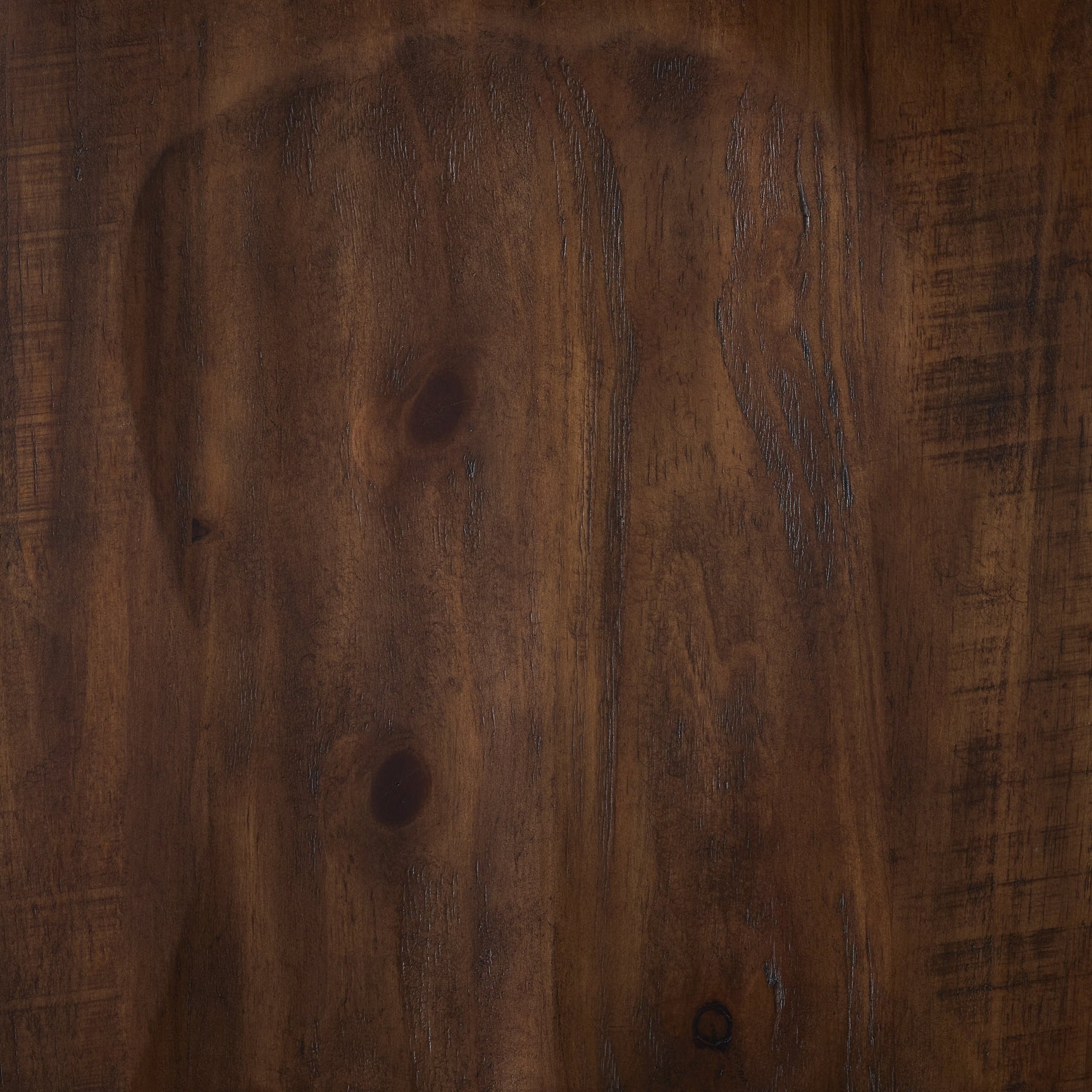 Close-up of two-tone finish on table top and base
