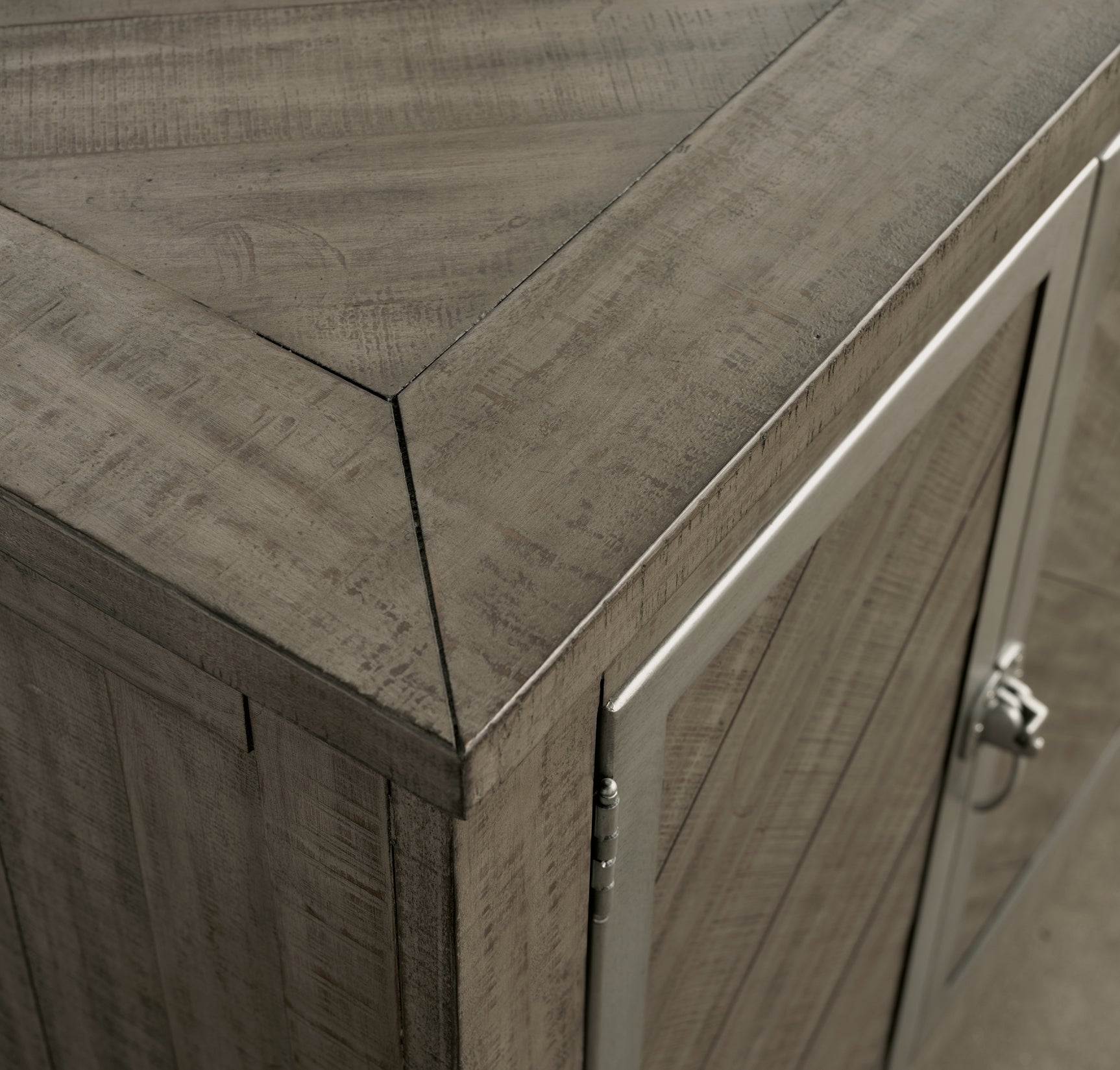 Detail shot of Krystanza Dining Server wood grain and finish