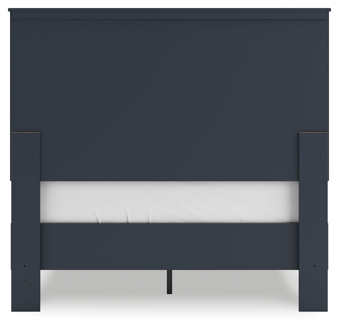 Simmenfort Full Platform Bed side profile