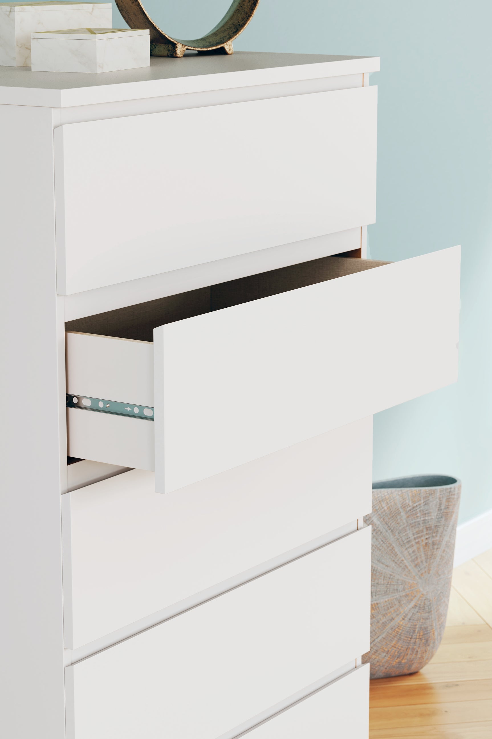 Onita Chest of Drawers close-up detail