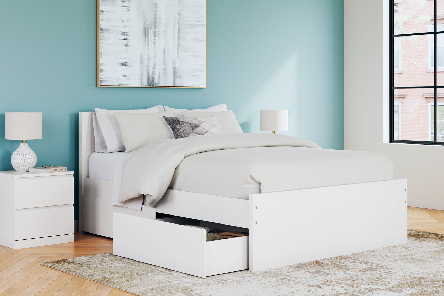 Top view of Onita white queen bed